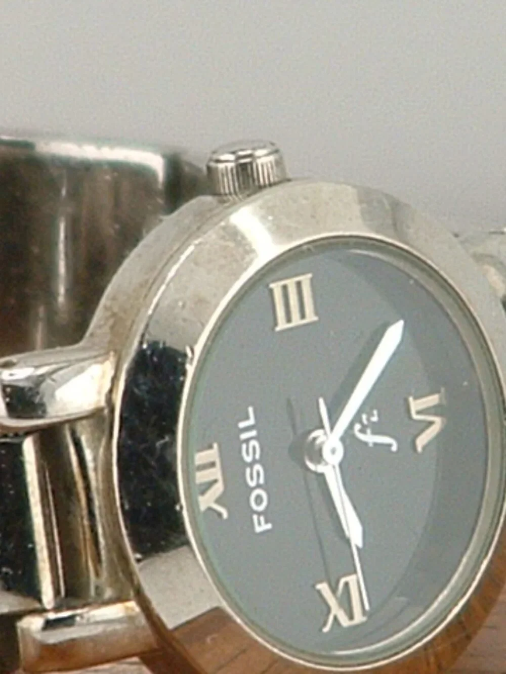 Pre-Owned Women's Fossil ES- 8762 Fashion Watch
